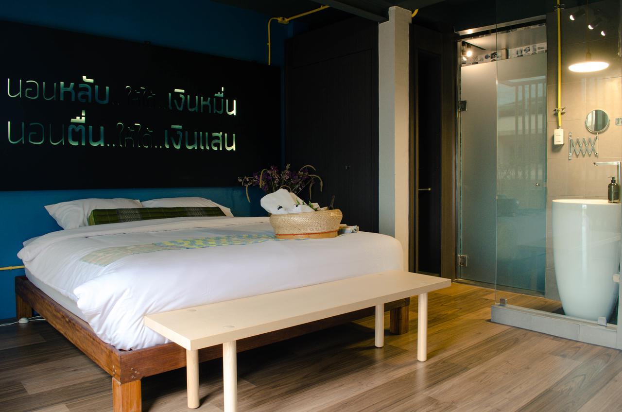 Whereder Poshtel Udon Thani Eksteriør bilde