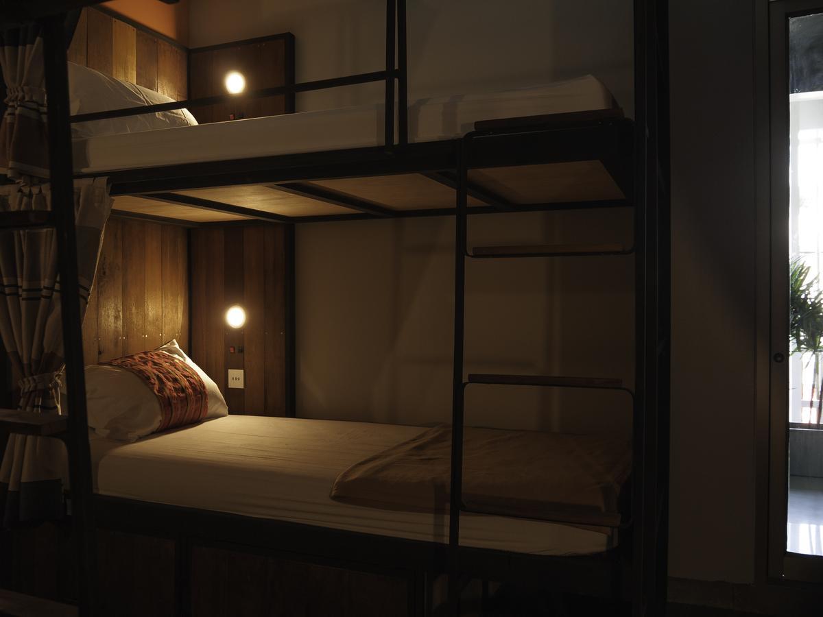 Whereder Poshtel Udon Thani Eksteriør bilde