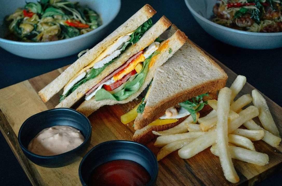 Whereder Poshtel Udon Thani Eksteriør bilde